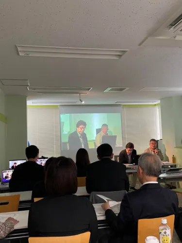 臨床報告会-002